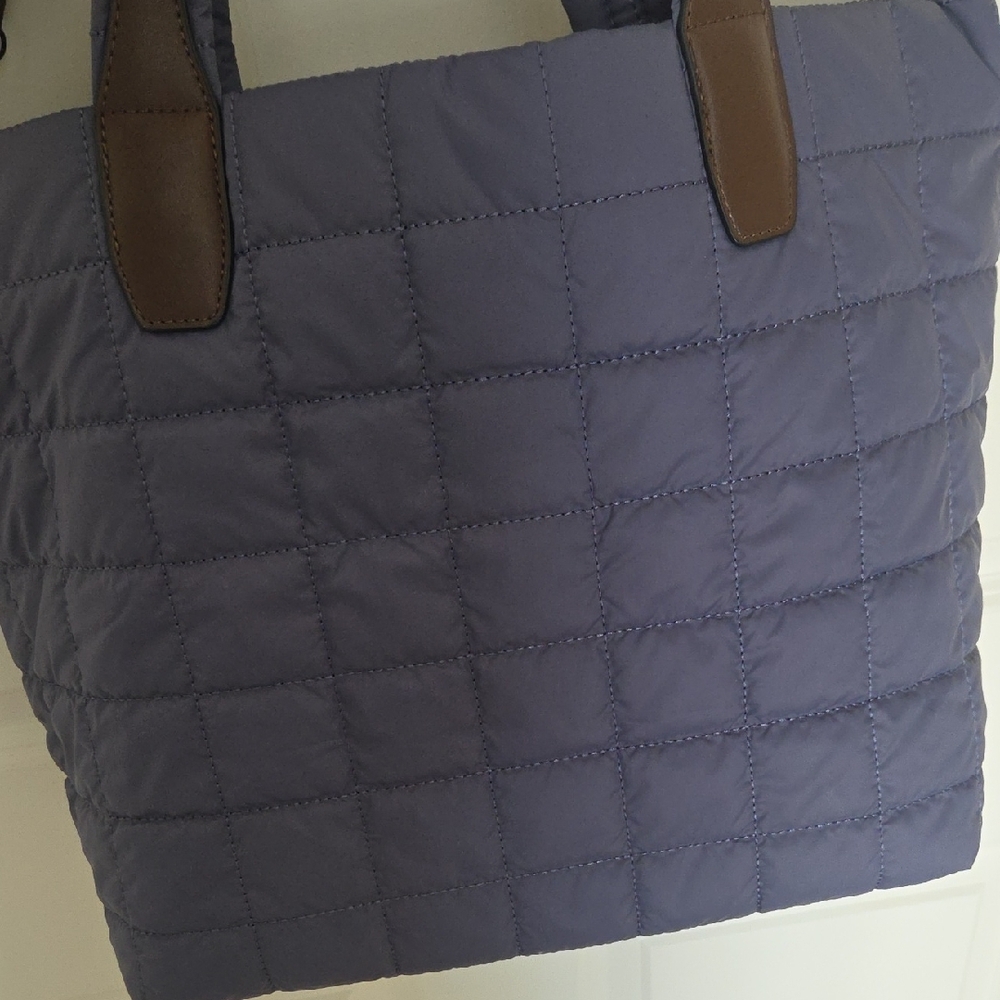 Mia & Tess Quilted Tote Bag - Picture 3 of 7